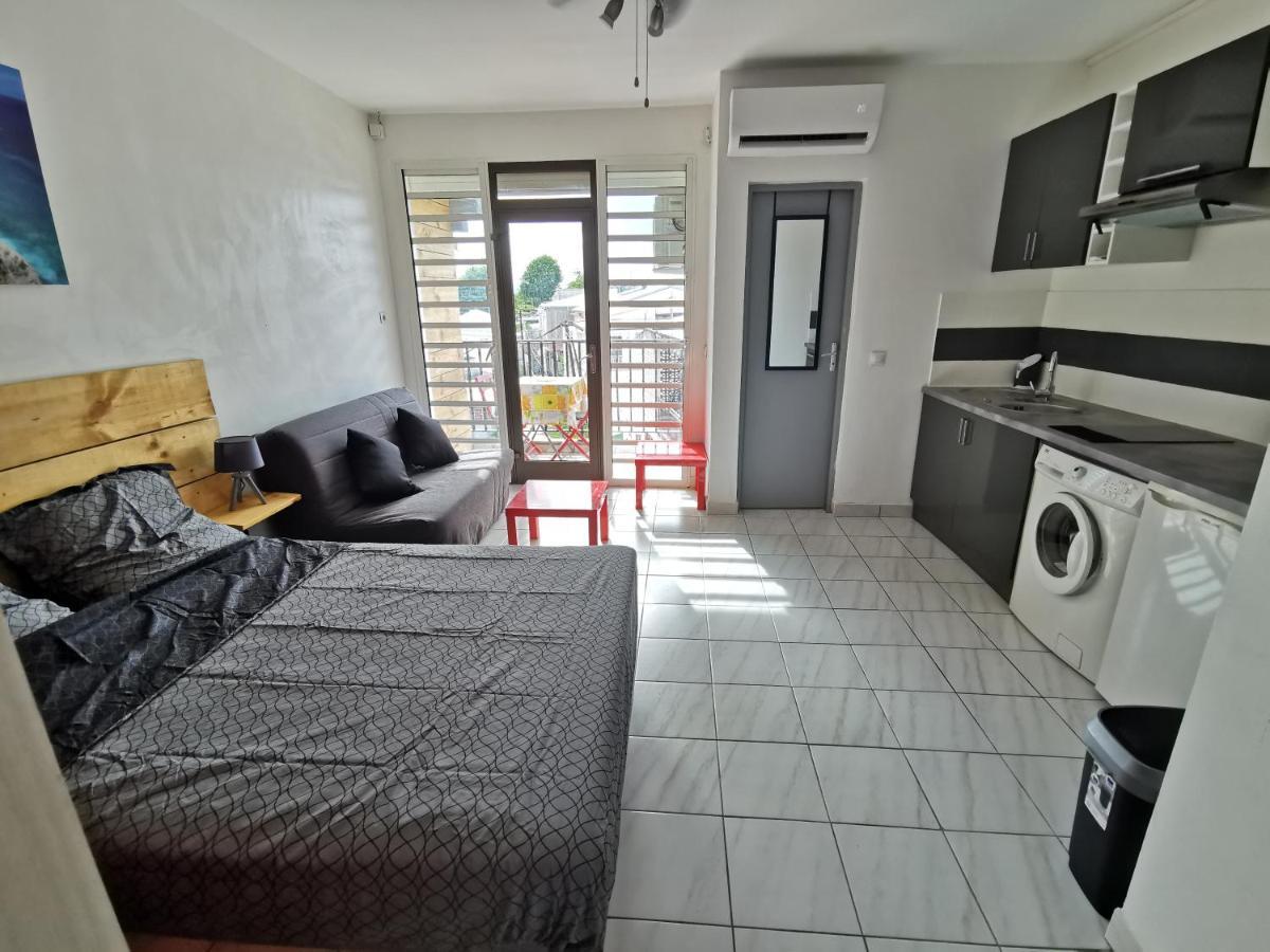 Appartement Vue Mer Et Montagne A 100M De La Plage Le Gosier  Exterior foto